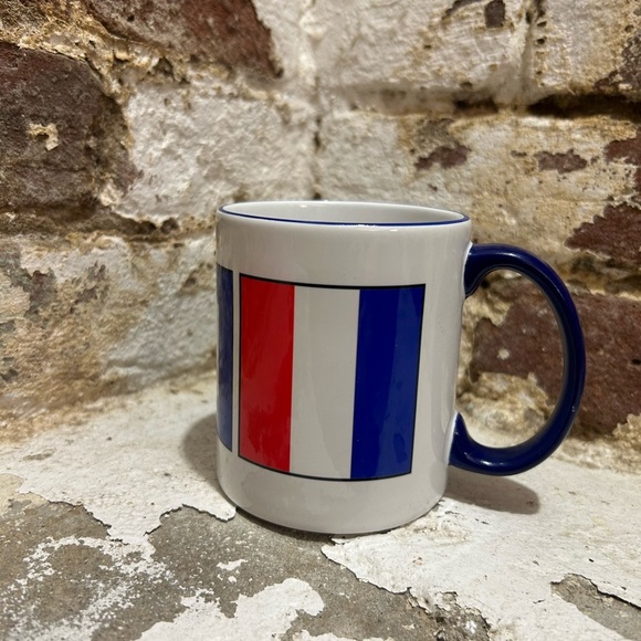 Vintage Newport Sailing Flag Mug in Blue, Red and White.  Come Sail Away With Me - Picture 4 of 7